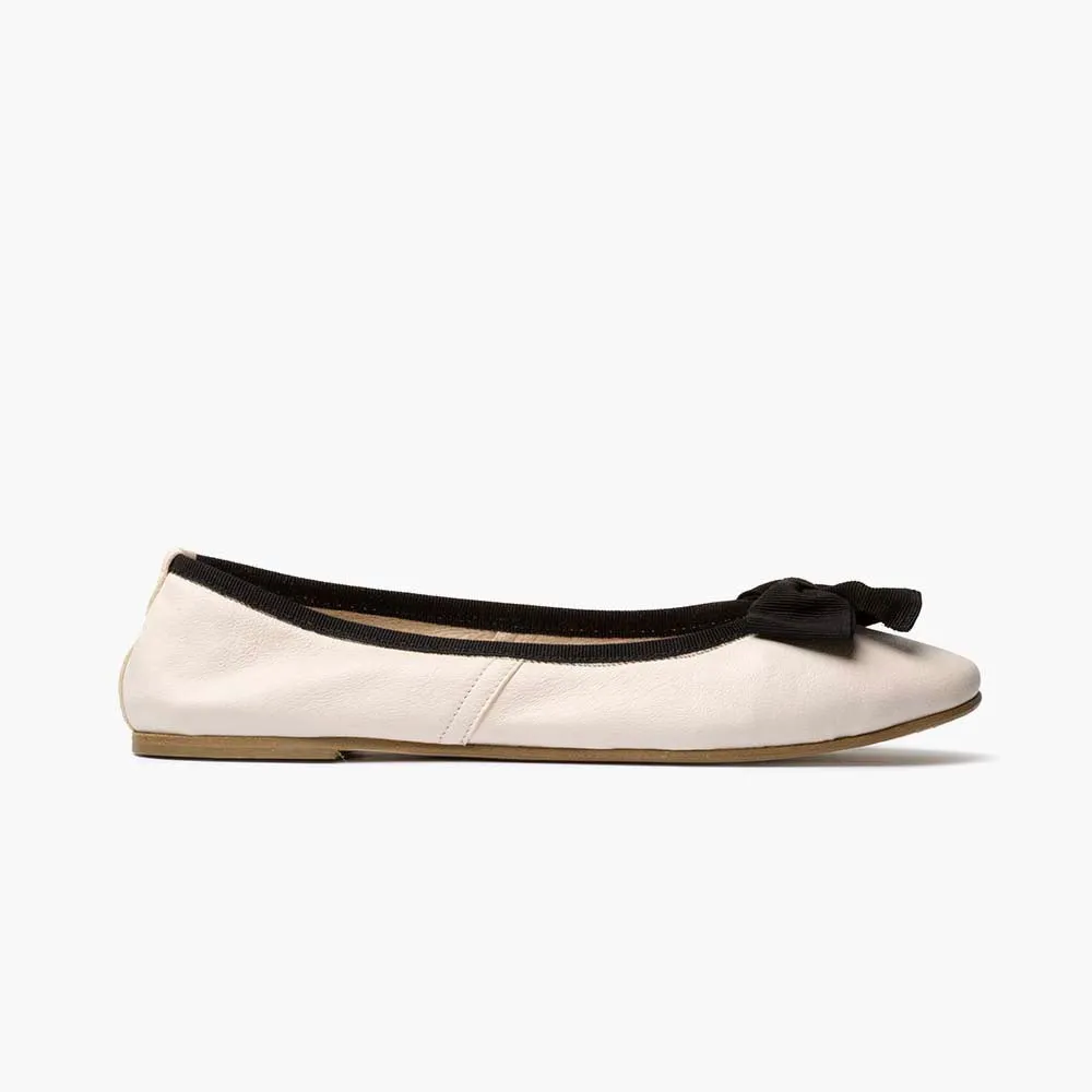 Grace Leather Ballet Flat - Beige